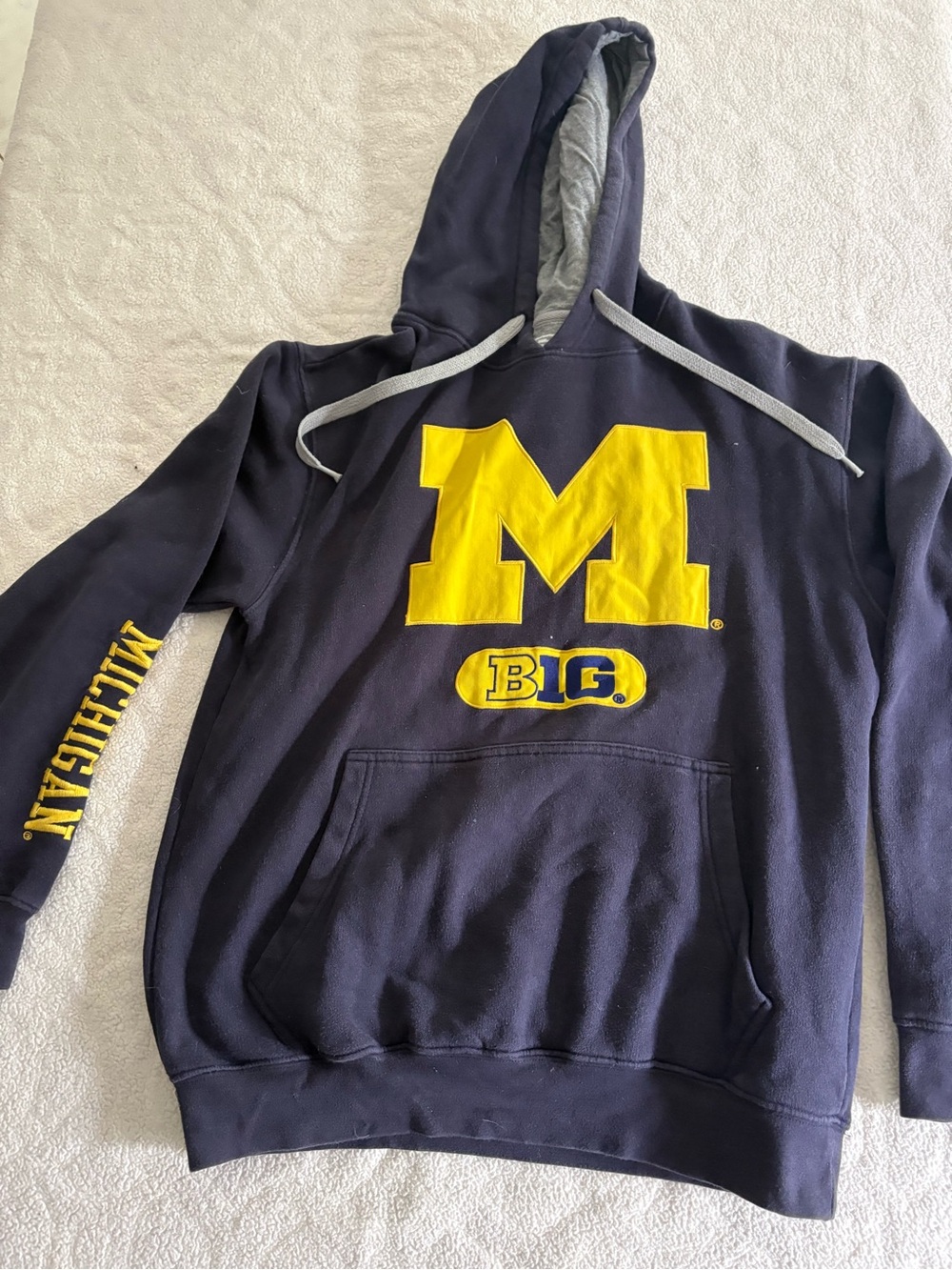 Michigan Big Ten Navy & Yellow Hoodie - Kids Sweatshirt